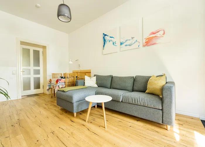 In Trendy Friedrichshain Apartamento *